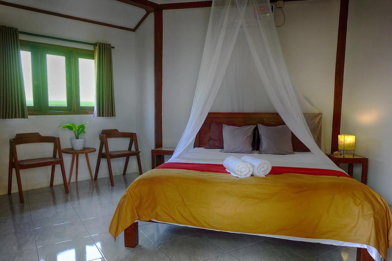 Ayu Hotel Каримунджава Экстерьер фото